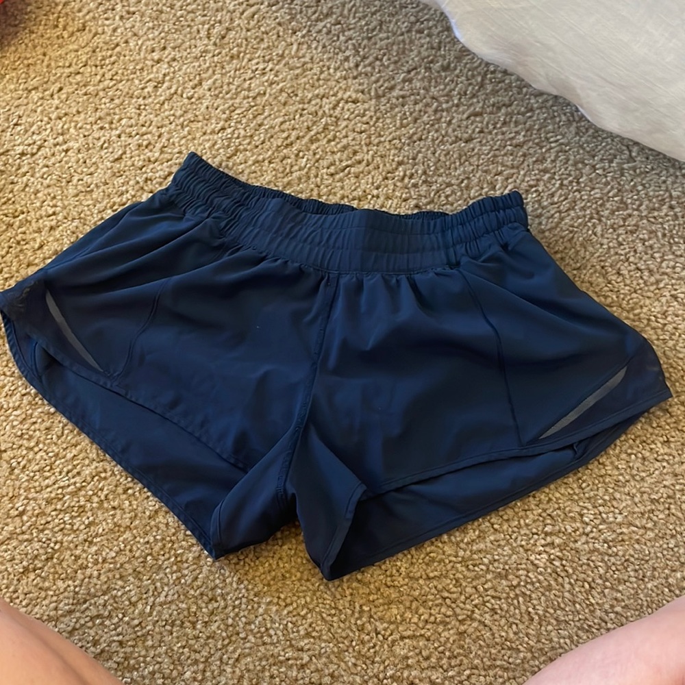 Hotty Hot Low-Rise Lined Short 2.5" in Navy